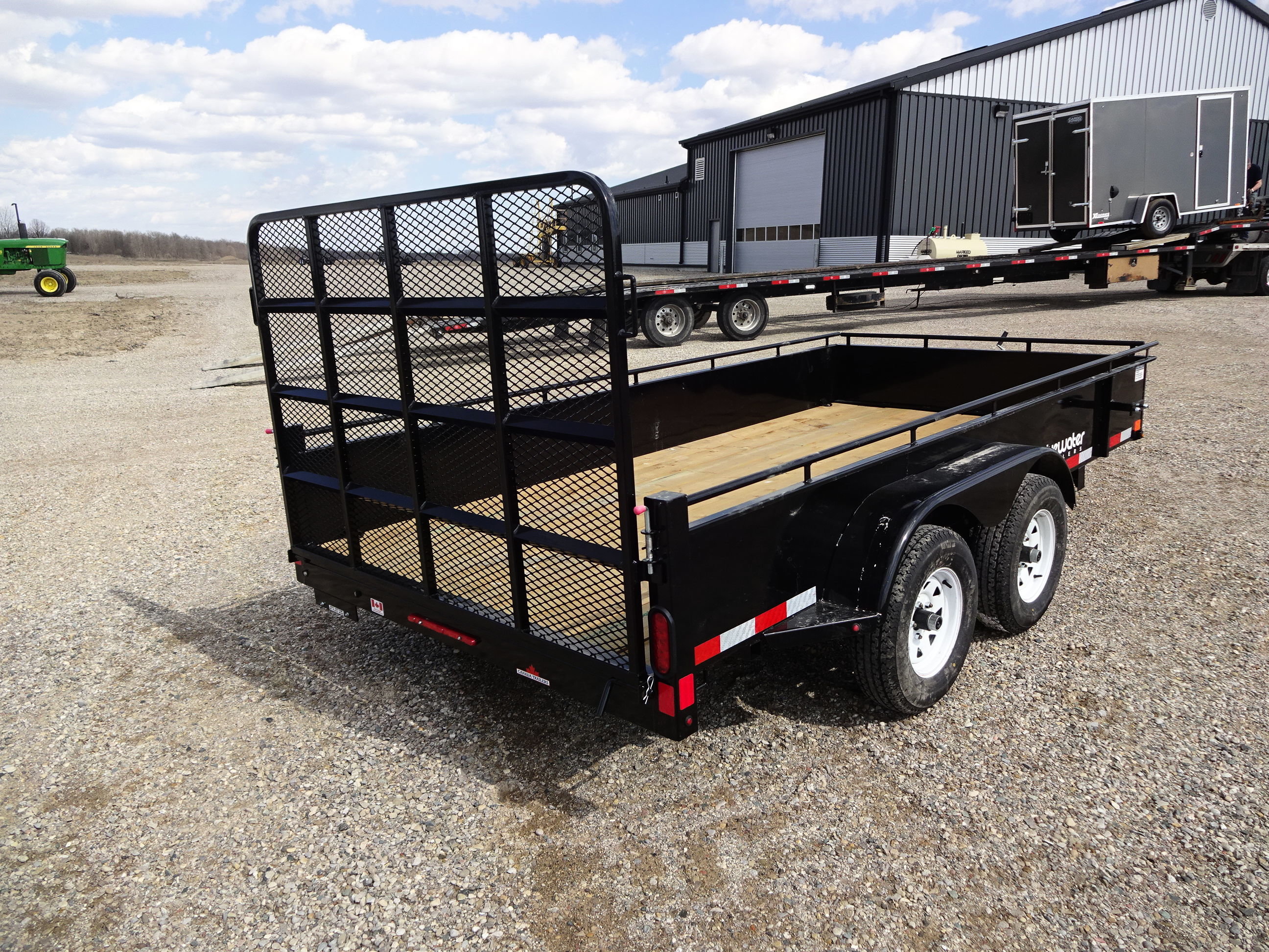 small tandem axle travel trailer