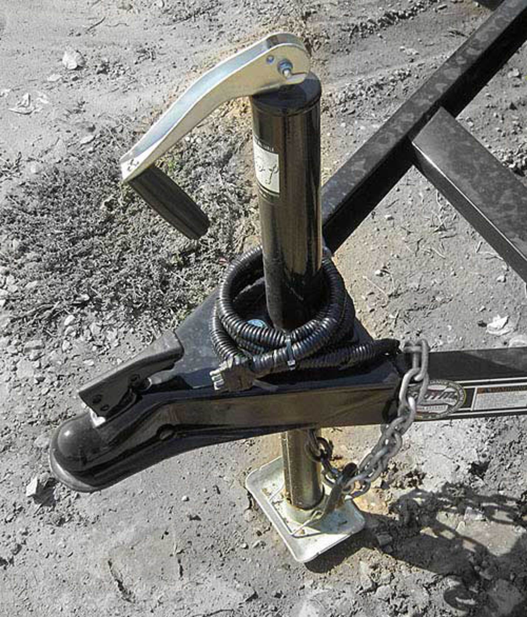 byo-single-axle-trailer-w-2-x-3-angle-iron-frame-2-990-lb