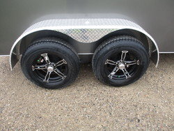 Deluxe Package (Aluminum Wheels & Stainless Steel Cam Bars ILO Zinc) - Tandem Axle